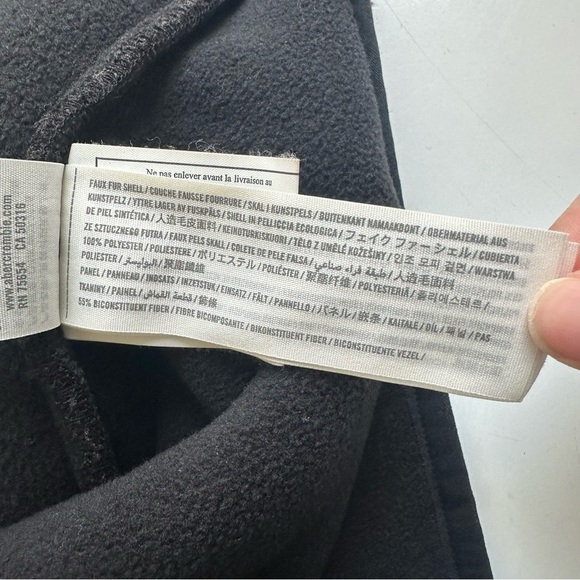 Abercrombie & Fitch Men’s Sherpa Vest Faux Fur Fleece Black XL Pockets Zip Up - Picture 7 of 9